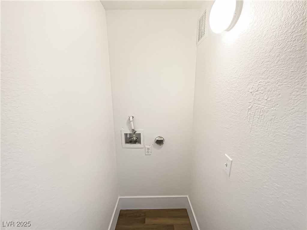 1405 South Nellis Boulevard 2087 Property Photo 20