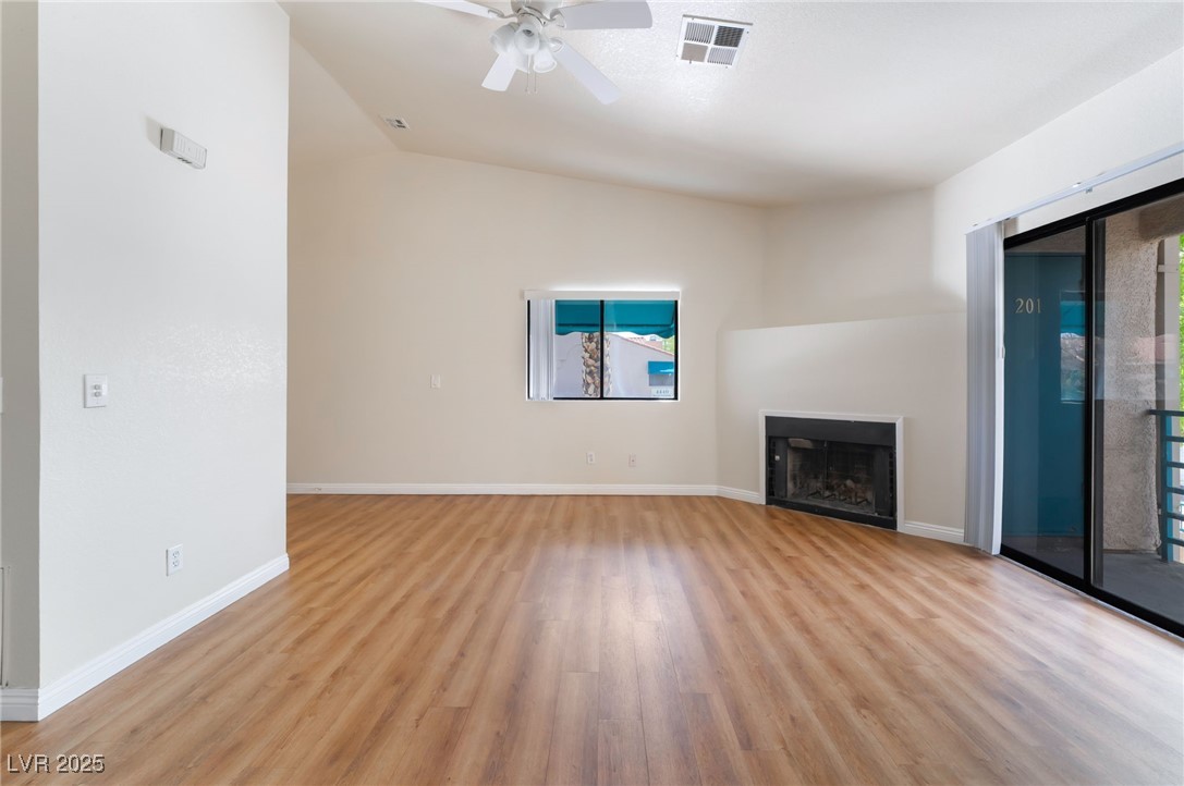 2225 Pine Breeze Lane 201 Property Photo 11