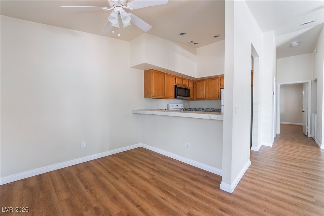2225 Pine Breeze Lane 201 Property Photo 17