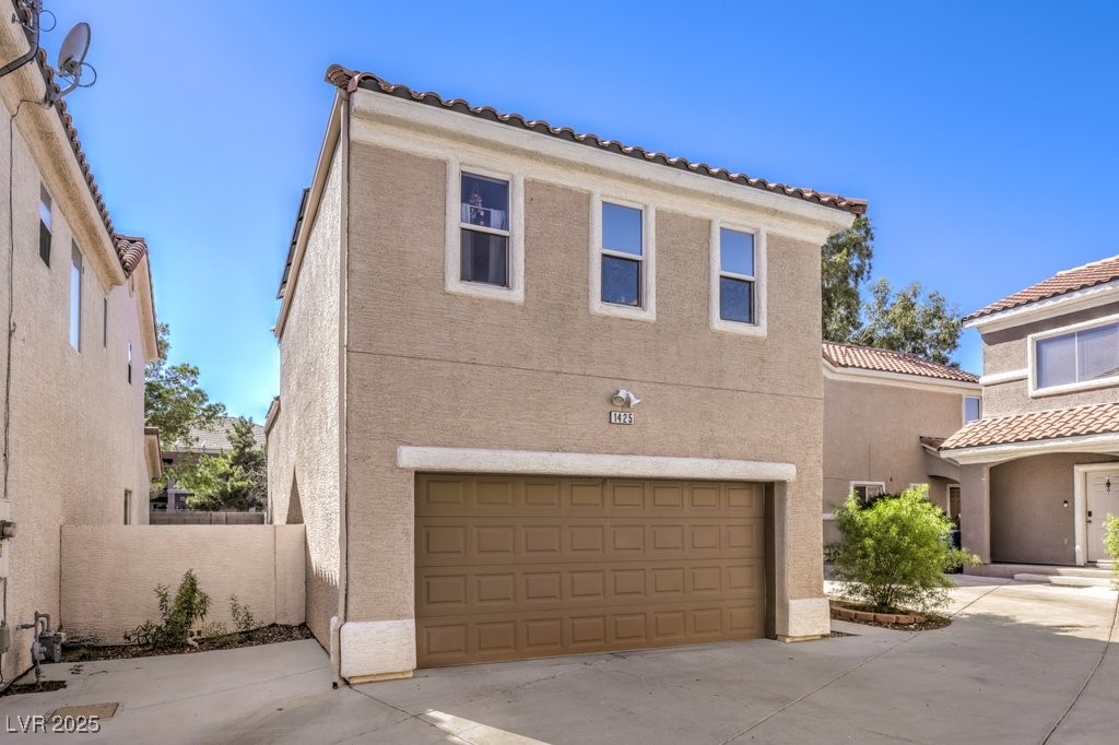 Cambria Hills Clusters Real Estate Listings Main Image