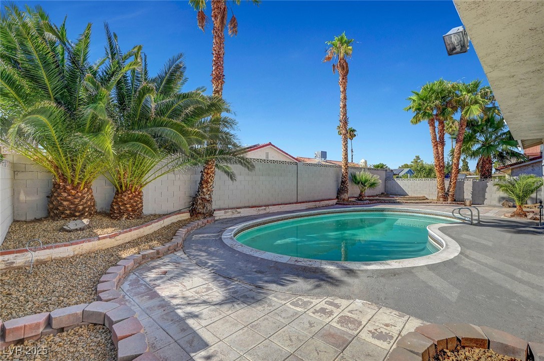 3791 El Camino Road Property Photo