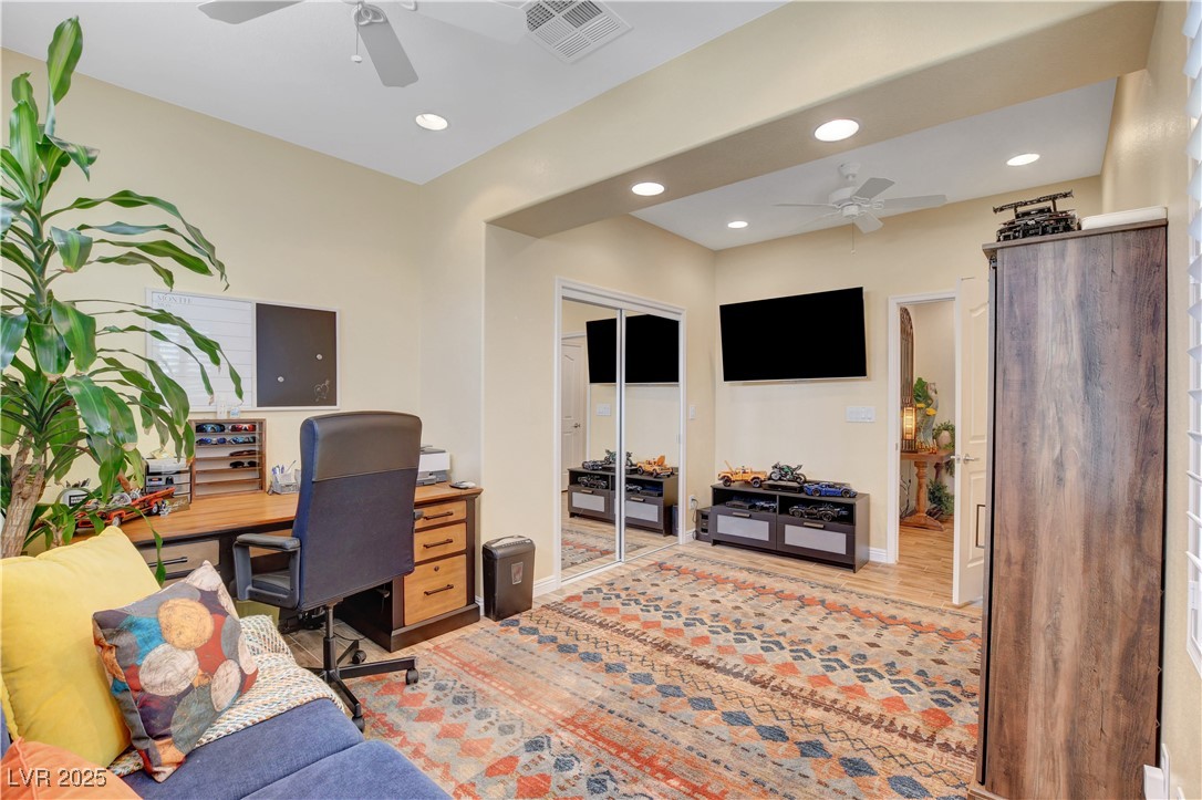 2092 Wildwood Lake Street Property Photo 43