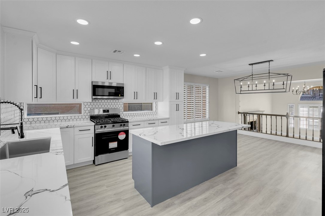 8232 Ocean Terrace Way Property Photo 1