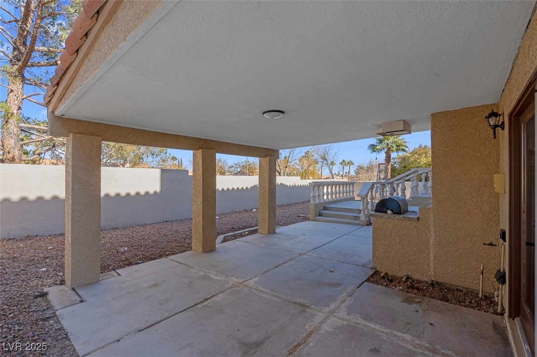 8232 Ocean Terrace Way Property Photo 54