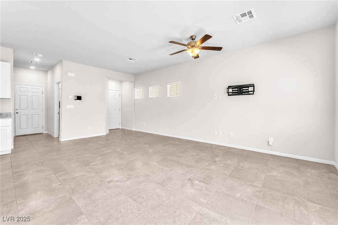 9198 Rolling Sky Drive Property Photo 9