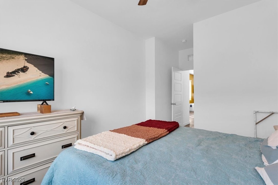2918 Woodbourne Avenue Property Photo 7
