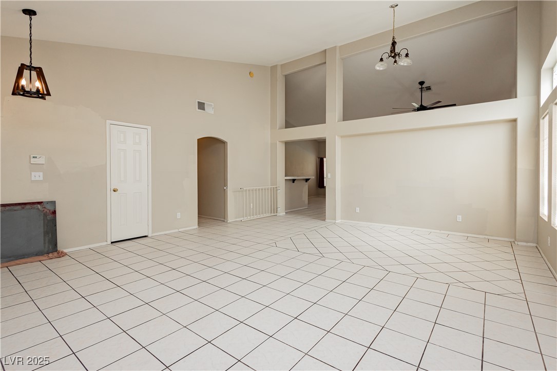 3630 Daisy Field Drive Property Photo 6