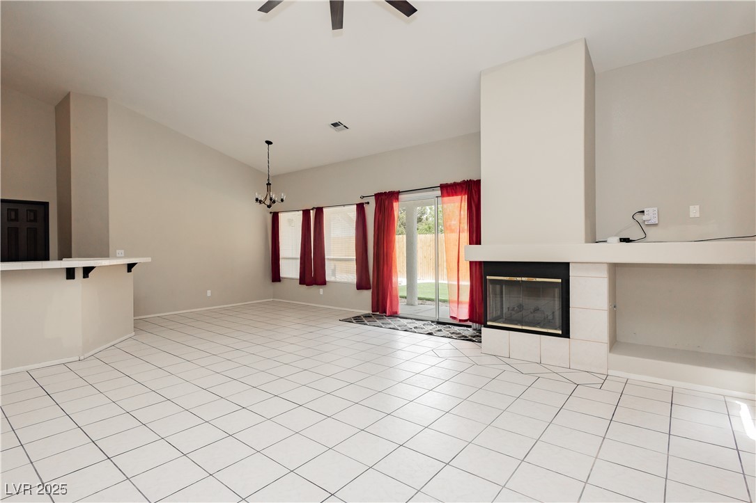 3630 Daisy Field Drive Property Photo 8