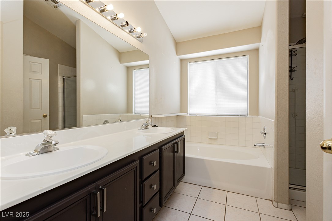3630 Daisy Field Drive Property Photo 20