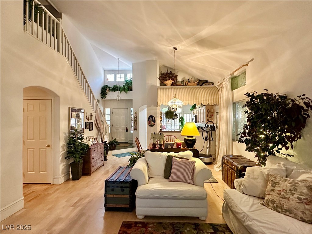 1753 Tanner Circle Property Photo 4