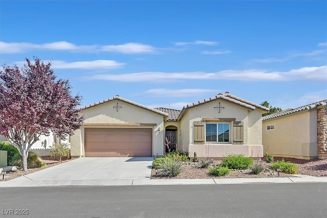 5226 Lignum Avenue 1 Property Photo