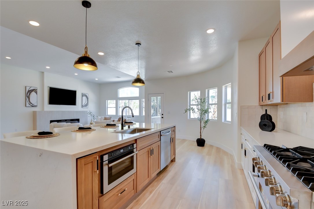 8080 Black Orchid Avenue Property Photo 17