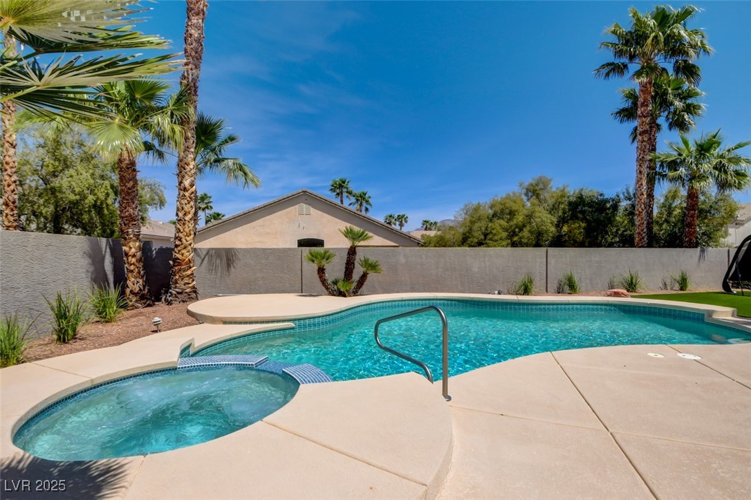 8080 Black Orchid Avenue Property Photo 37