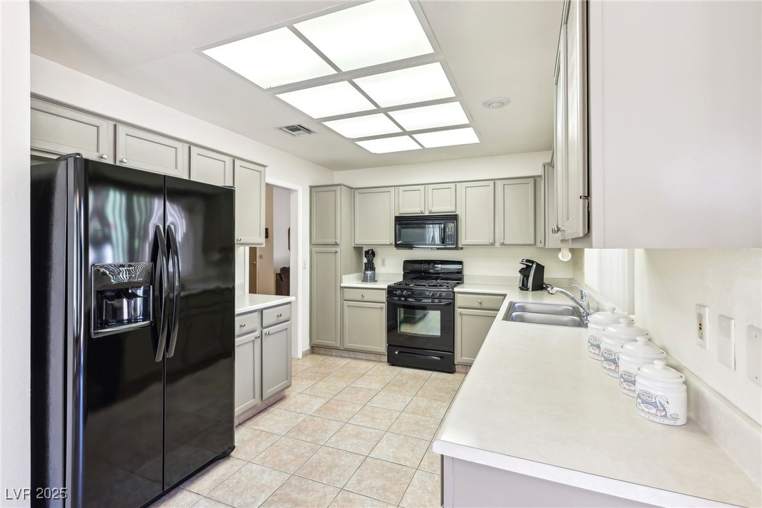 3013 Sungold Drive Property Photo 13