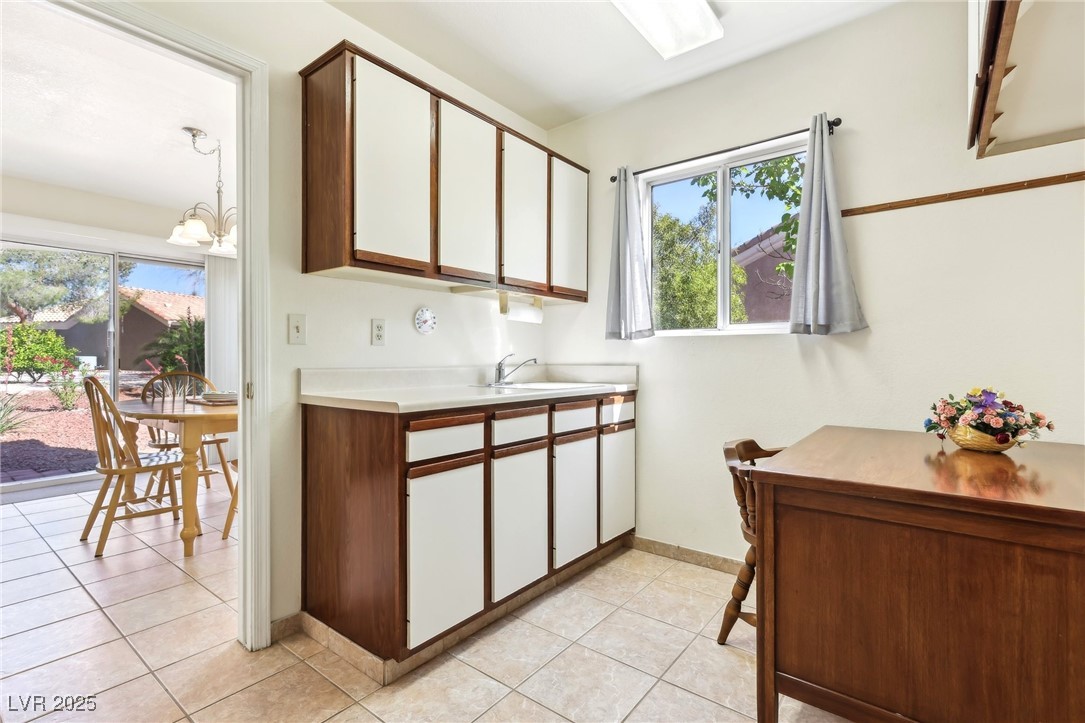 3013 Sungold Drive Property Photo 16