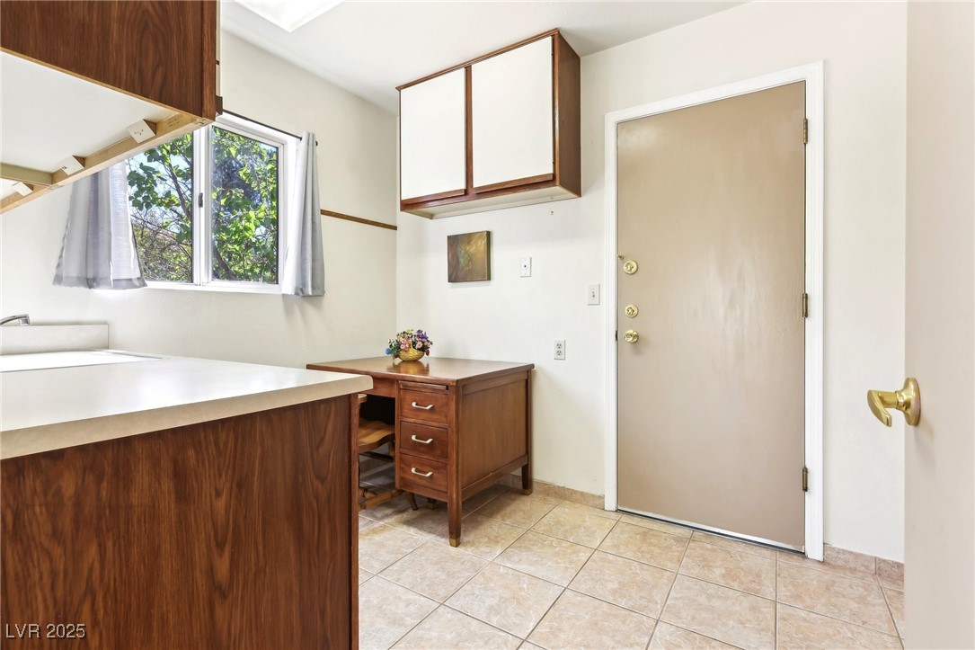 3013 Sungold Drive Property Photo 17