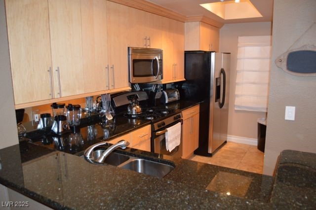 220 East Flamingo Road 104 Property Photo 6