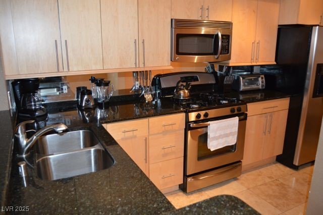 220 East Flamingo Road 104 Property Photo 7