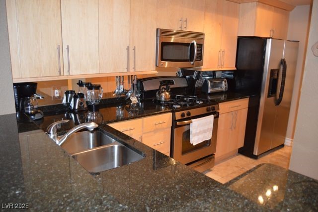 220 East Flamingo Road 104 Property Photo 25