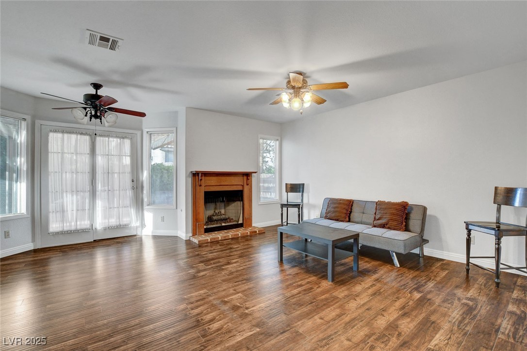 8236 Bermuda Beach Drive Property Photo 12