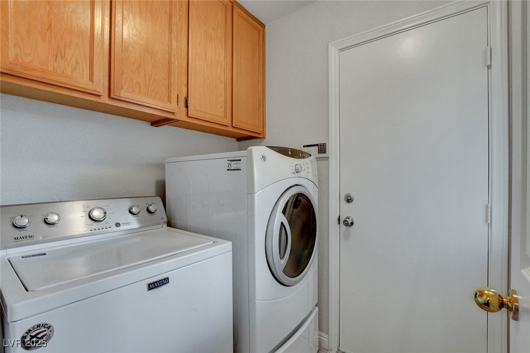 8236 Bermuda Beach Drive Property Photo 38