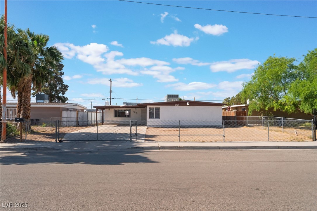 2825 Hickey Avenue Property Photo 1