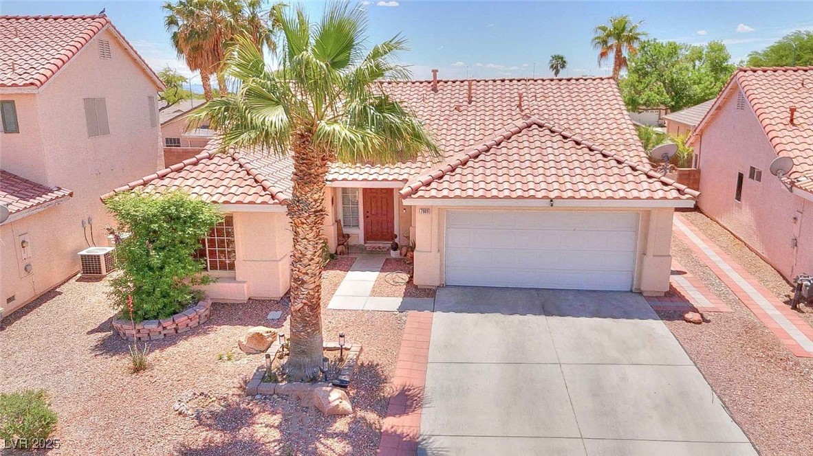 7909 Sierra Rim Drive Property Photo 1