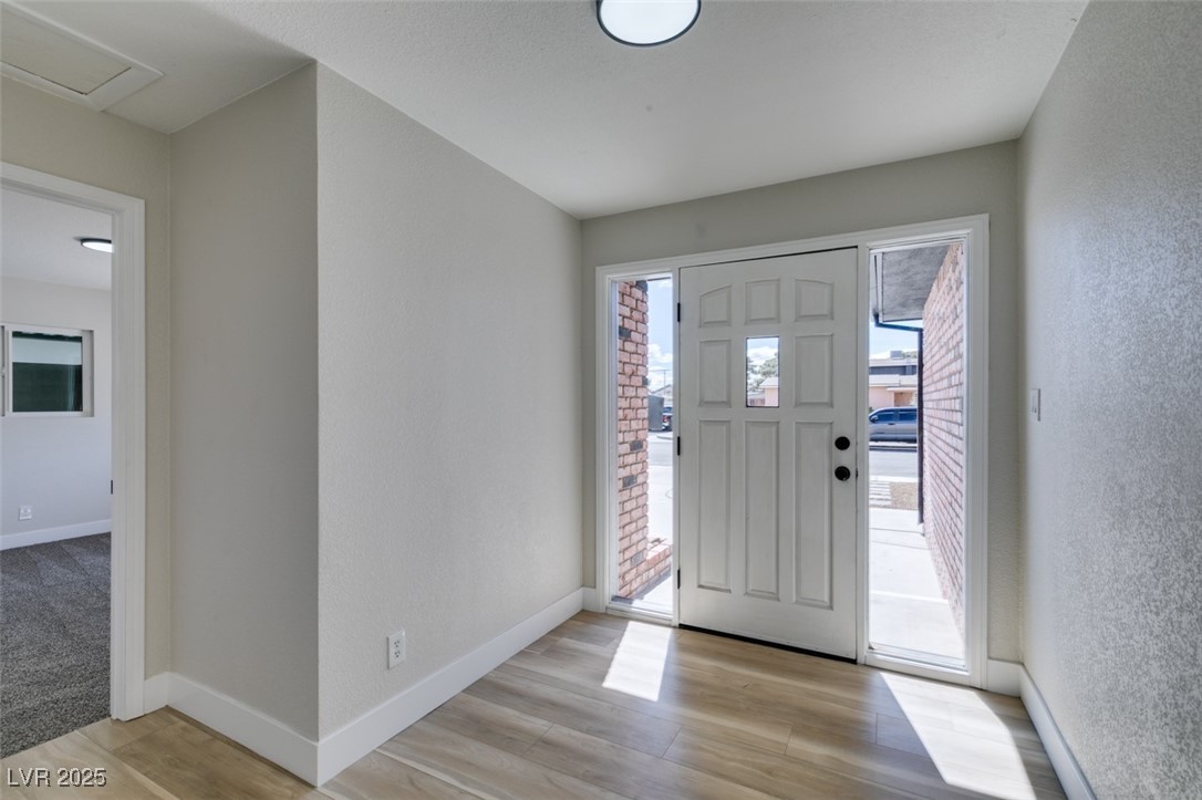 5800 Balzar Avenue Property Photo 16