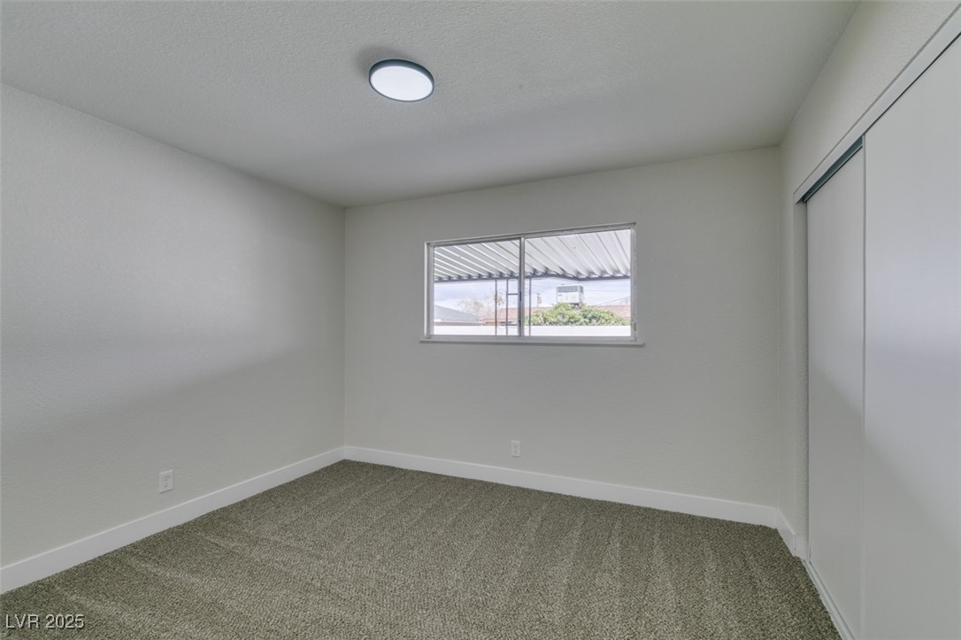 5800 Balzar Avenue Property Photo 44