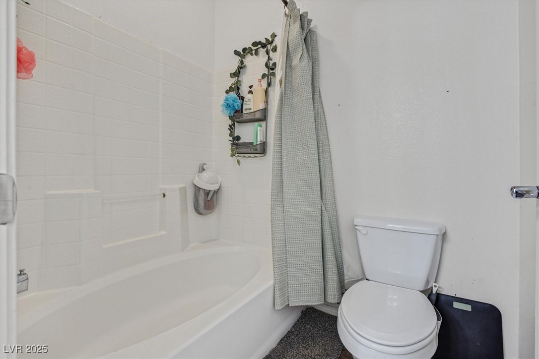 1121 Via Castelli Property Photo 14