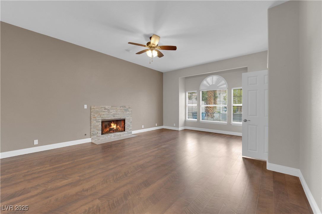 2595 Aviv Court Property Photo 7