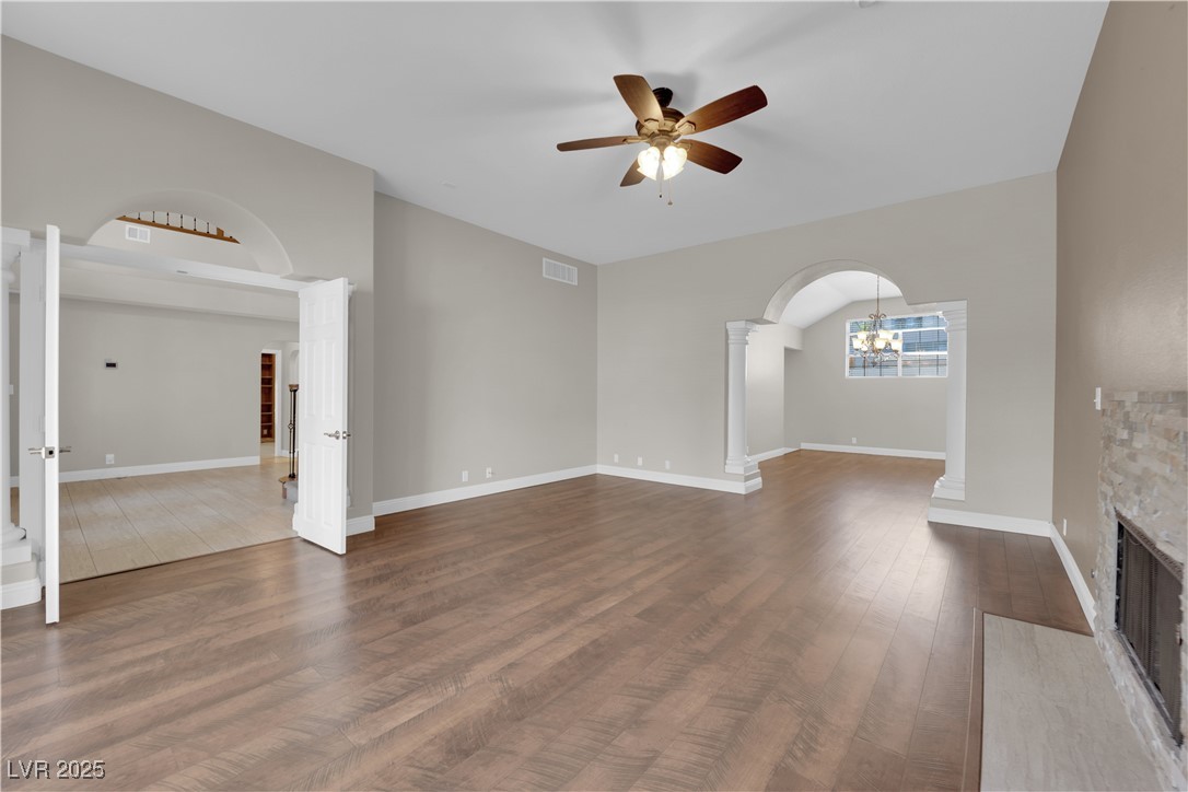 2595 Aviv Court Property Photo 8