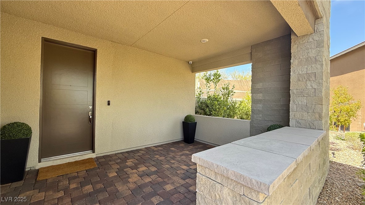 12428 Lincoln Creek Avenue Property Photo 7