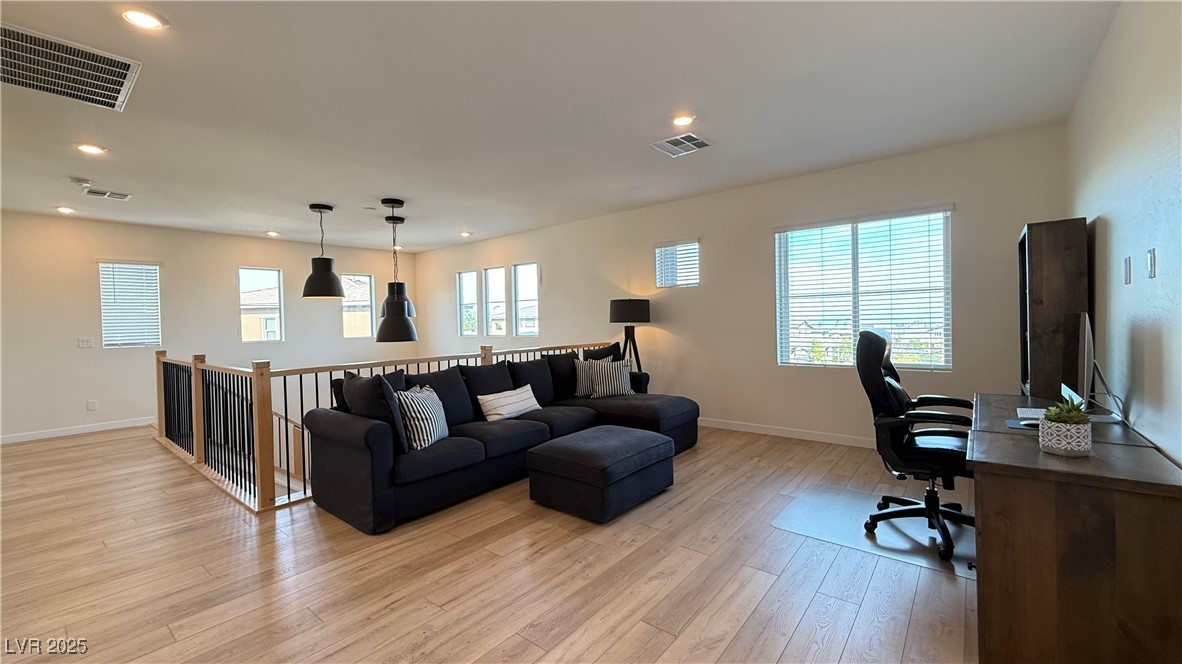12428 Lincoln Creek Avenue Property Photo 38
