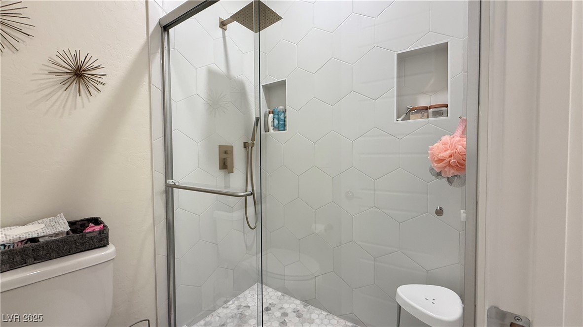 12428 Lincoln Creek Avenue Property Photo 45