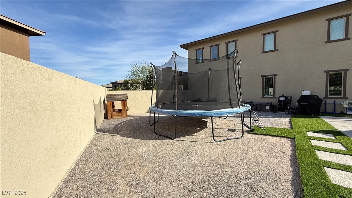 12428 Lincoln Creek Avenue Property Photo 68