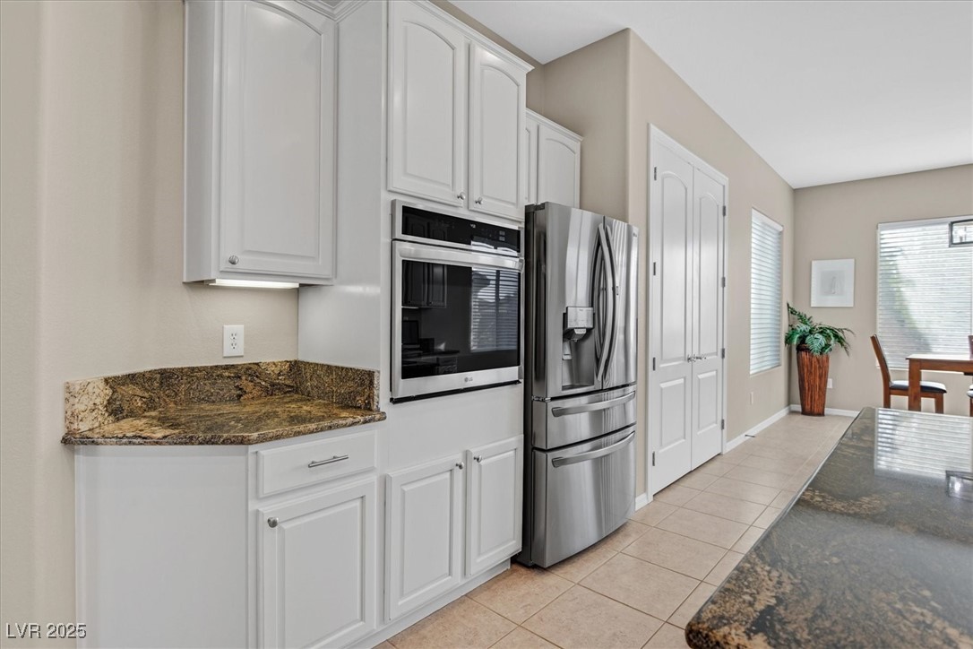 2132 Twin Falls Drive Property Photo 12