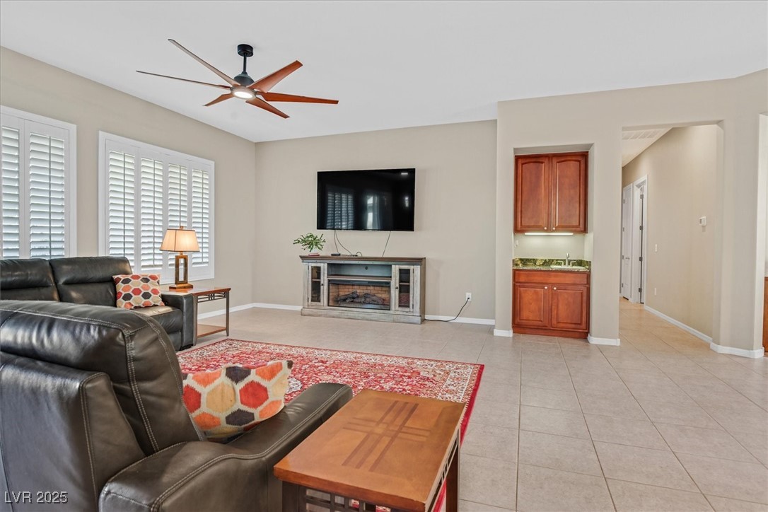 2132 Twin Falls Drive Property Photo 17