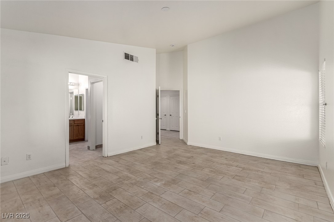 9048 Faversham Court Property Photo 23