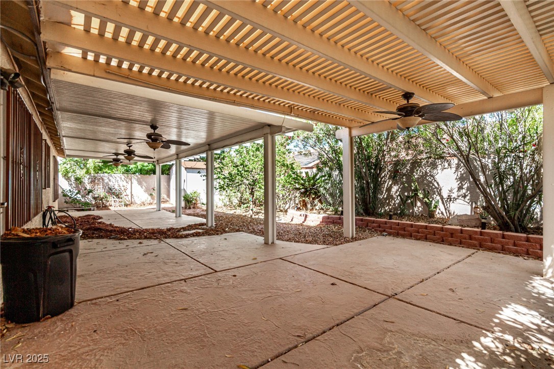 9048 Faversham Court Property Photo 38
