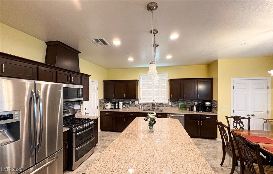 931 Via Del Campo Property Photo 10