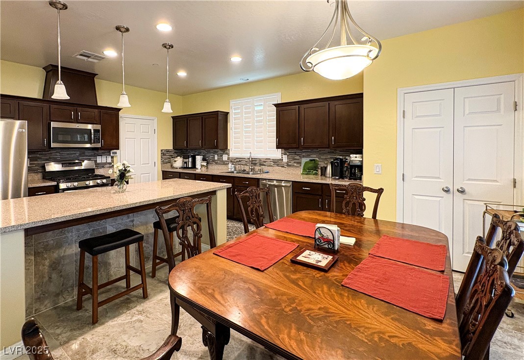 931 Via Del Campo Property Photo 13
