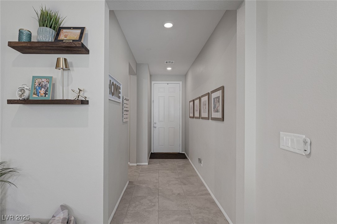 2827 Turnstone Ridge Street Property Photo 3