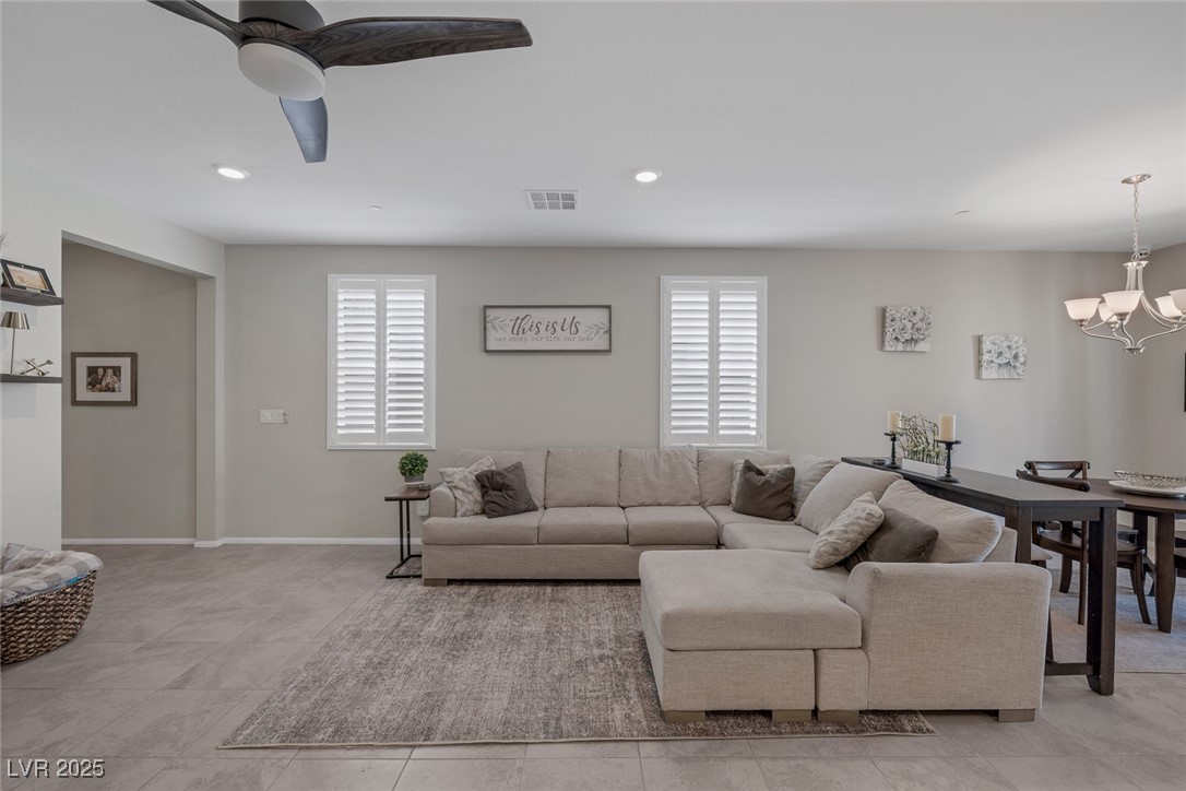 2827 Turnstone Ridge Street Property Photo 8