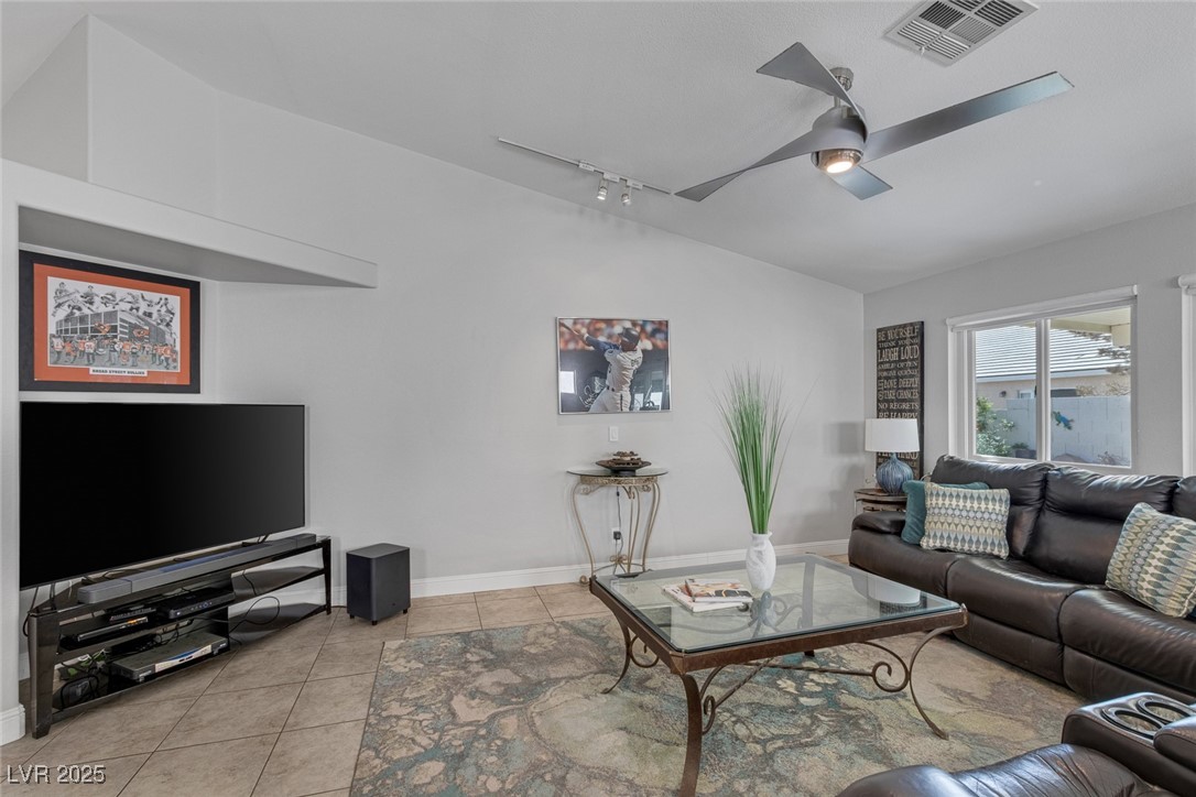 5205 Molveno Court Property Photo 17
