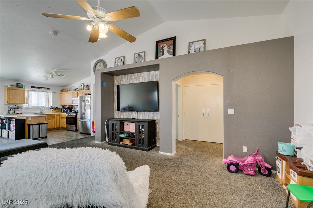 3614 Newton Falls Street Property Photo 5