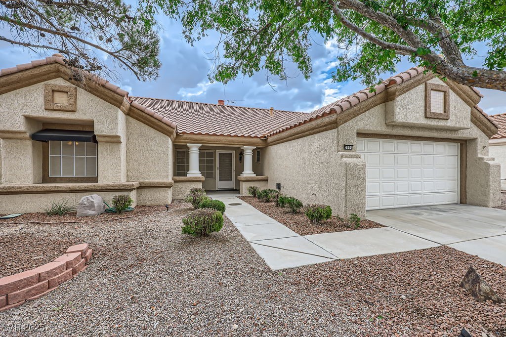 3104 Archwood Way Property Photo