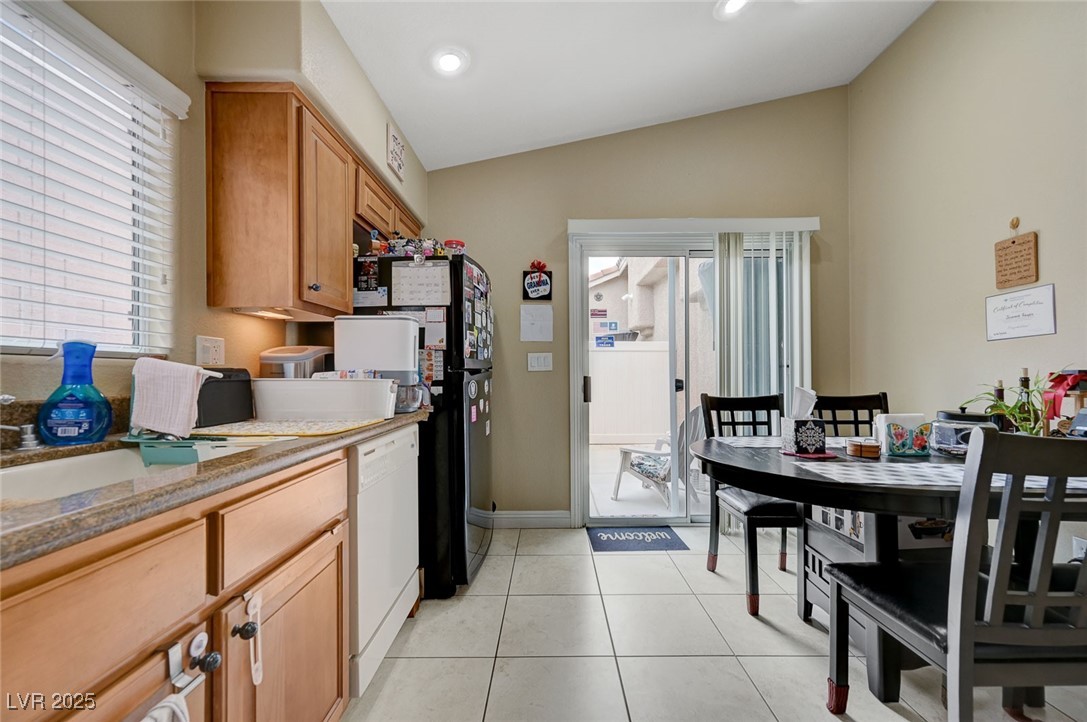 9431 Borough Park Street Property Photo 13