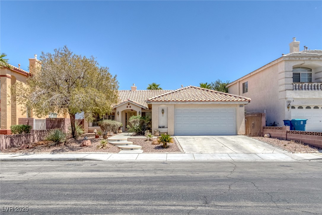 8054 Coronado Coast Street Property Photo 1