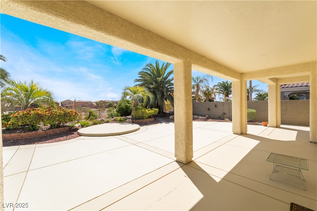 8236 Imperial Lakes Street Property Photo 35